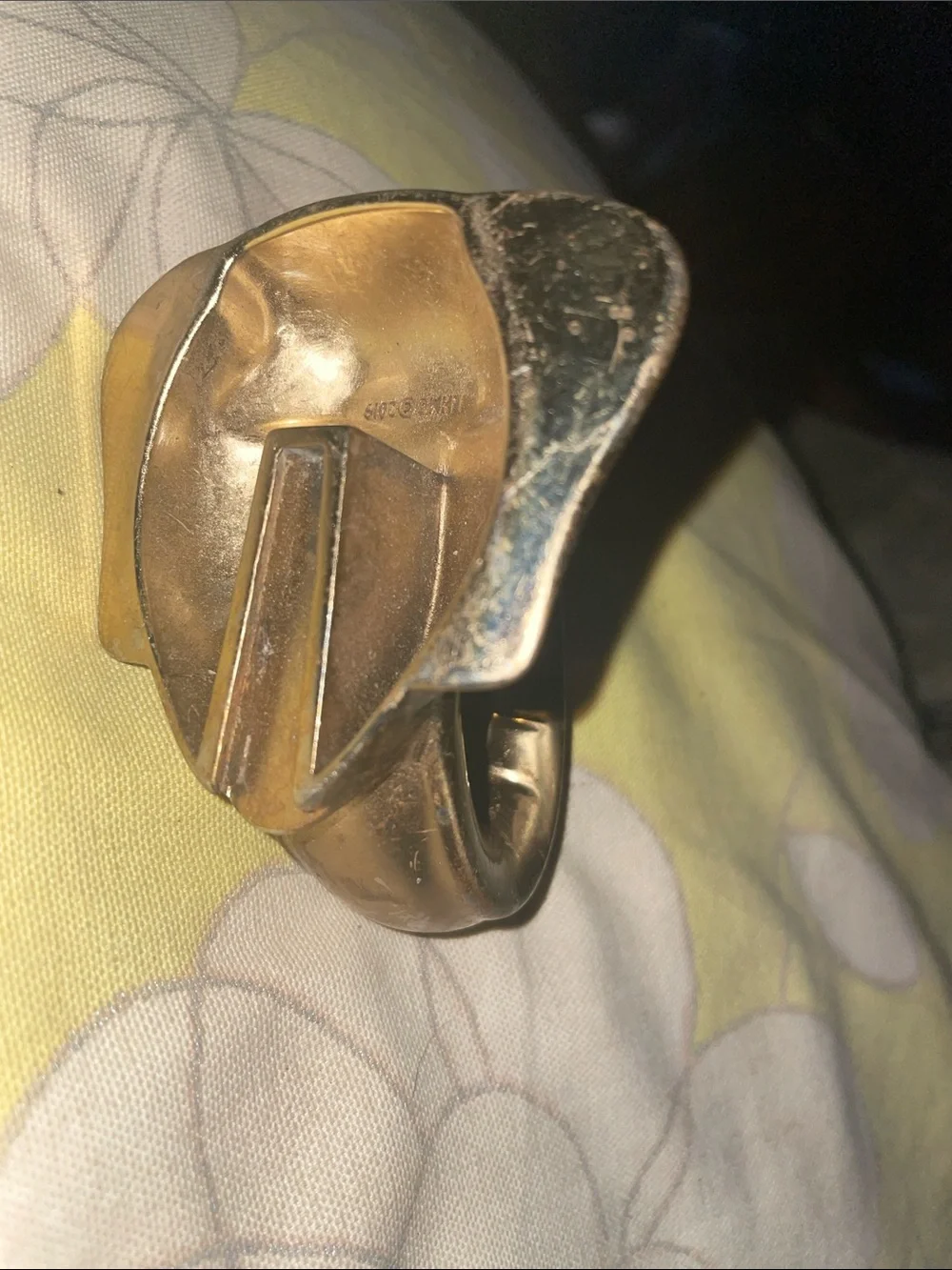 Elephant Head Wall Hook in Antique Brass Finish - Home Accents